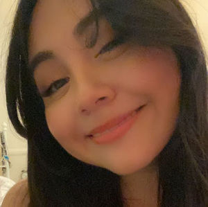 Meet your Posher, Ariana